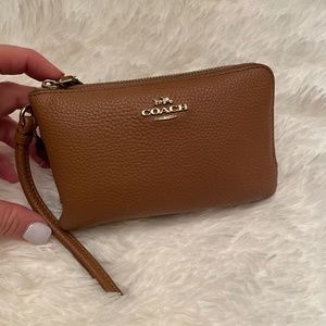 Coach Brown Wrislet double zipper